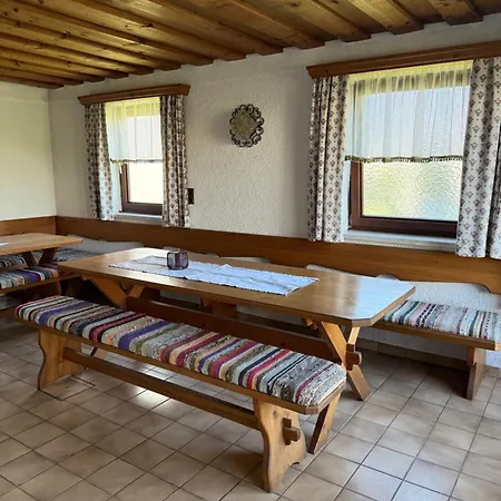 Gemuetliches Vierbettzimmer Mit Bad Und Kueche *